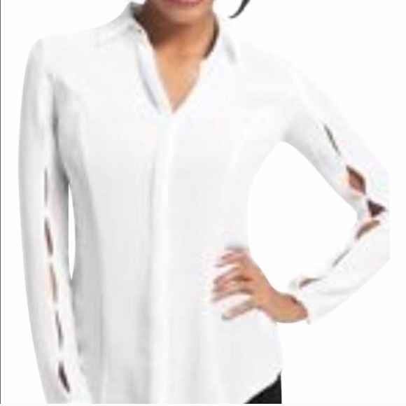 CAbi Perforated Top Size Medium - Picture 2 of 7